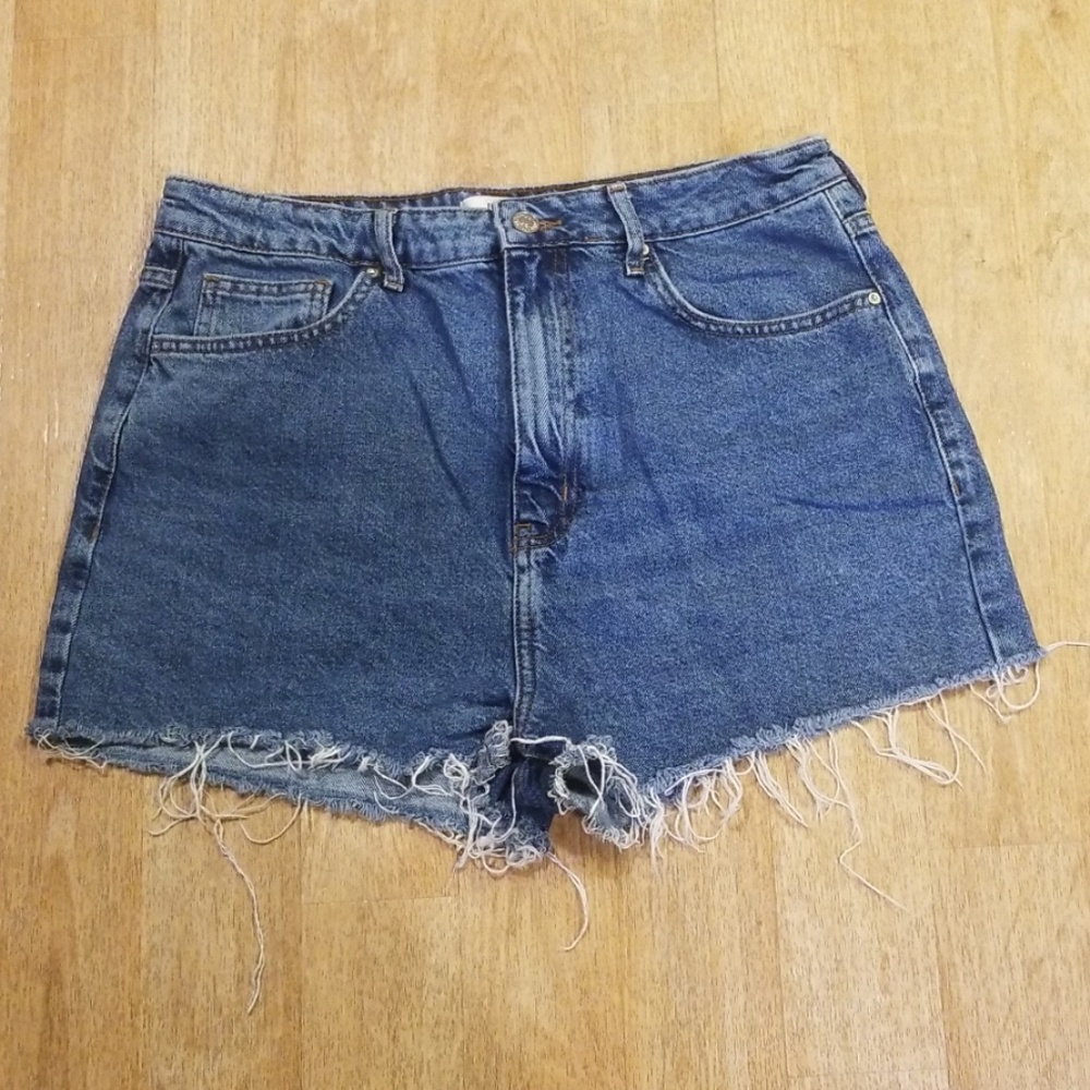 Forever 21 high waisted shorts